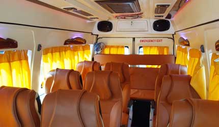 13 seater tempo traveller rates in mumbai