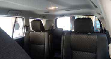 6+1 seater innova crysta car hire rohini delhi