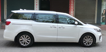 kia carnival luminous luxury car hire delhi