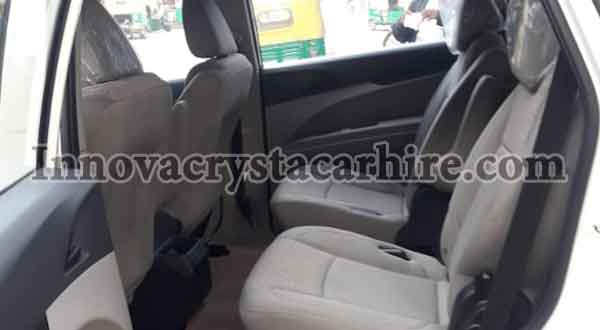 mahindra marazzo hire in delhi